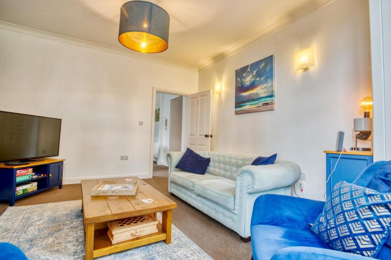 Pass The Keys 2 Bed Flat In Old School House Appartement Lincoln Buitenkant foto