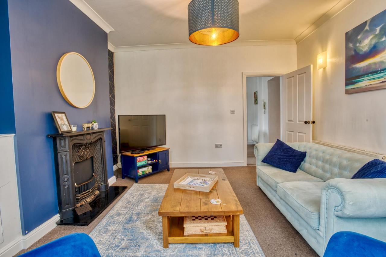 Pass The Keys 2 Bed Flat In Old School House Appartement Lincoln Buitenkant foto